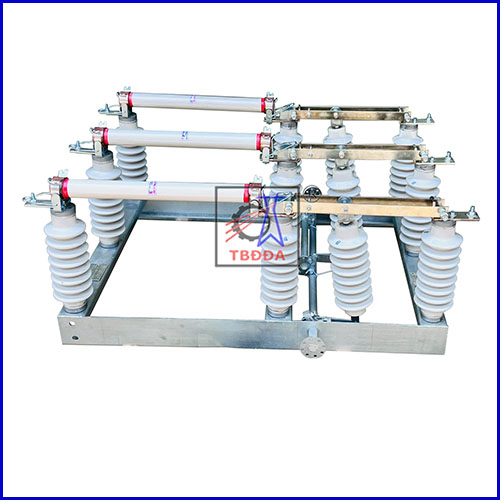 Cầu dao cách ly trong nhà liền chì gốm